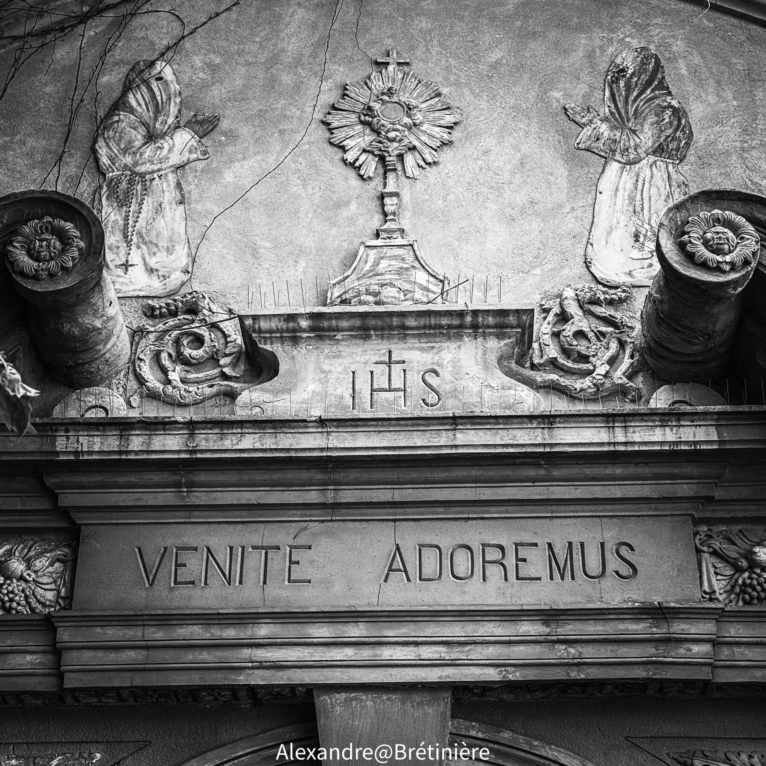 Les associations de Pénitents présents sur le diocèse d’Avignon